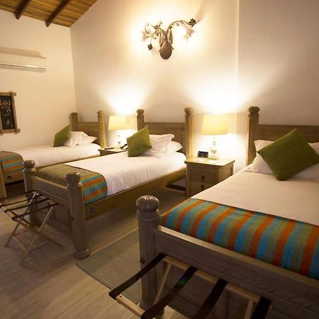 Ara Meru Lodge Канайма Экстерьер фото