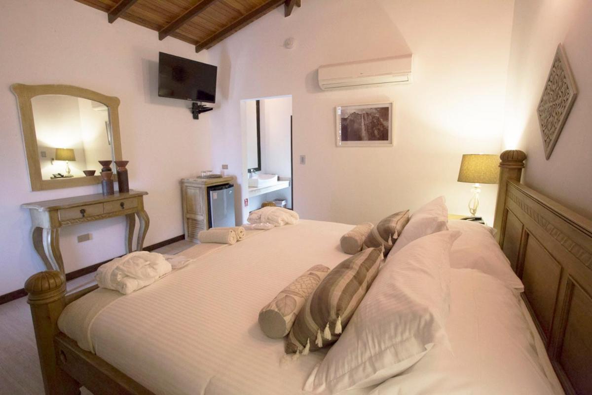 Ara Meru Lodge Канайма Экстерьер фото